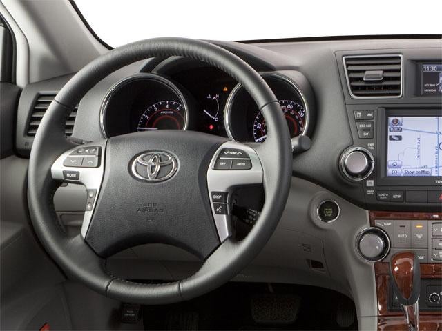 2013 Toyota Highlander FWD 4dr V6 SE (Natl)