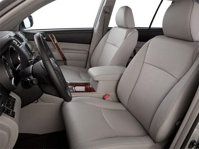 2013 Toyota Highlander FWD 4dr V6 SE (Natl)