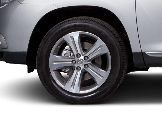 2013 Toyota Highlander FWD 4dr V6 SE (Natl)