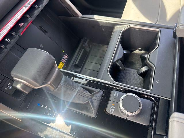 2026 Toyota Tundra 2WD 2WD Limited CrewMax 5.5' Bed (GS)