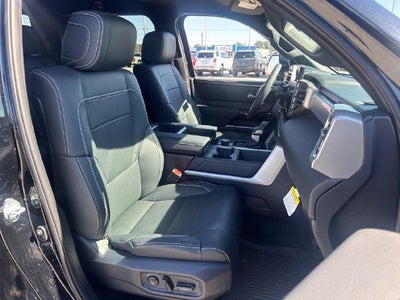 2026 Toyota Tundra 4WD 4WD Limited CrewMax 5.5' Bed (Natl)