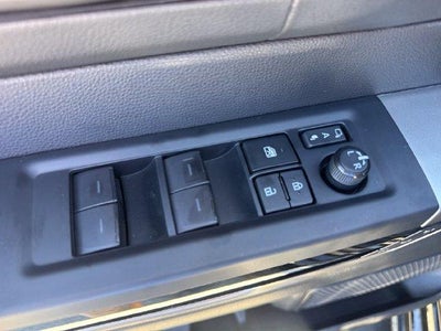 2026 Toyota Tundra 4WD 4WD Limited CrewMax 5.5' Bed (Natl)