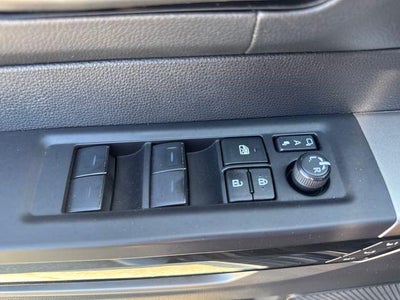 2023 Toyota Tundra 4WD 4WD Limited CrewMax 5.5' Bed (Natl)