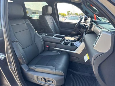 2026 Toyota Tundra 4WD 4WD Limited CrewMax 5.5' Bed (Natl)