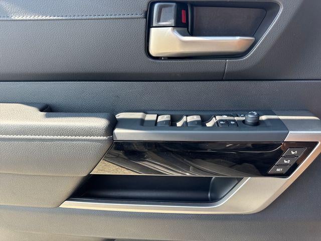 2026 Toyota Tundra 4WD 4WD Limited CrewMax 5.5' Bed (Natl)