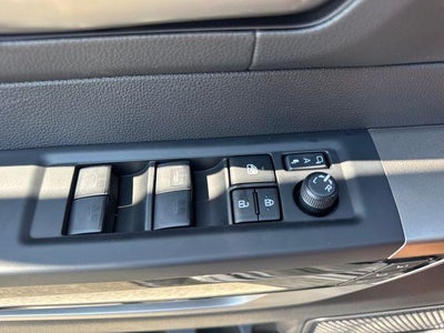 2026 Toyota Tundra 4WD 4WD Limited CrewMax 5.5' Bed (Natl)