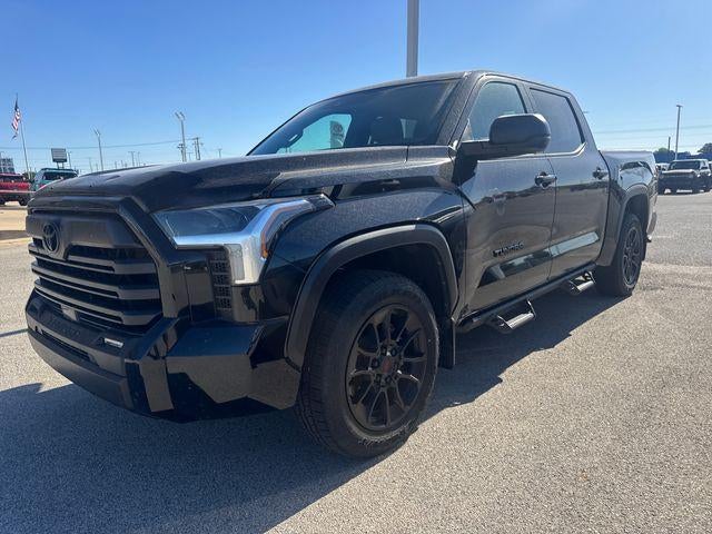 2025 Toyota Tundra 2WD 2WD SR5 CrewMax 5.5' Bed (SE)