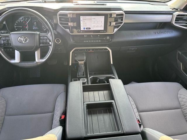 2023 Toyota Tundra 4WD 4WD SR5 CrewMax 5.5' Bed (SE)