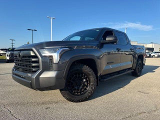 2026 Toyota Tundra 4WD 4WD SR5 CrewMax 5.5' Bed (SE)