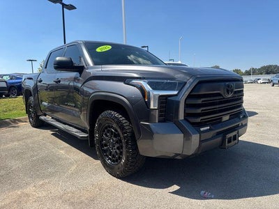 2025 Toyota Tundra 4WD 4WD SR5 CrewMax 5.5' Bed (SE)