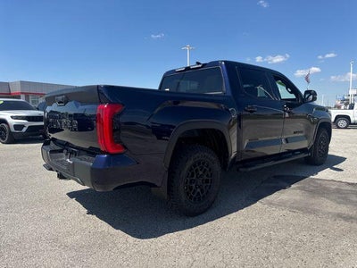 2026 Toyota Tundra 4WD 4WD SR5 CrewMax 5.5' Bed (SE)