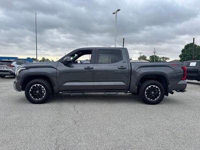 2026 Toyota Tundra 4WD 4WD SR5 CrewMax 5.5' Bed (SE)