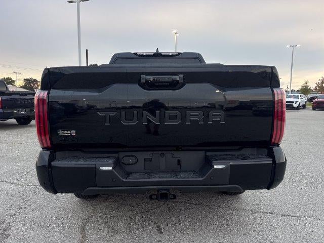 2026 Toyota Tundra 4WD 4WD Platinum CrewMax 5.5' Bed (Natl)
