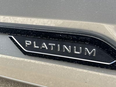 2023 Toyota Tundra 4WD 4WD Platinum CrewMax 5.5' Bed (Natl)