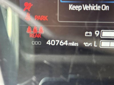 2023 Toyota Tundra 4WD 4WD Platinum Hybrid CrewMax 5.5' Bed (Natl)