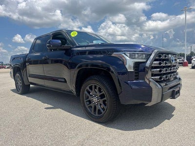 2023 Toyota Tundra 4WD 4WD Platinum Hybrid CrewMax 5.5' Bed (Natl)