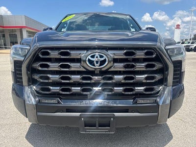 2023 Toyota Tundra 4WD 4WD Platinum Hybrid CrewMax 5.5' Bed (Natl)