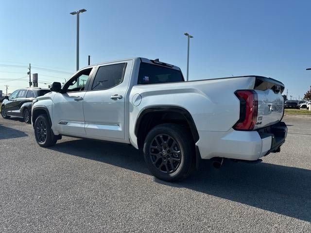 2025 Toyota Tundra 4WD 4WD Platinum Hybrid CrewMax 5.5' Bed (Natl)