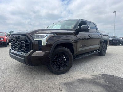 2025 Toyota Tundra 4WD 4WD Limited CrewMax 5.5' Bed (Natl)