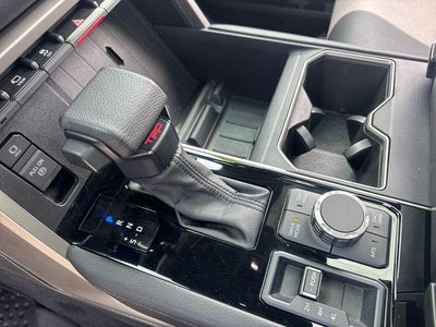 2025 Toyota Tundra 4WD 4WD Limited CrewMax 5.5' Bed (Natl)