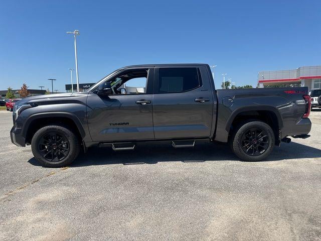 2026 Toyota Tundra 4WD 4WD Limited CrewMax 5.5' Bed (Natl)