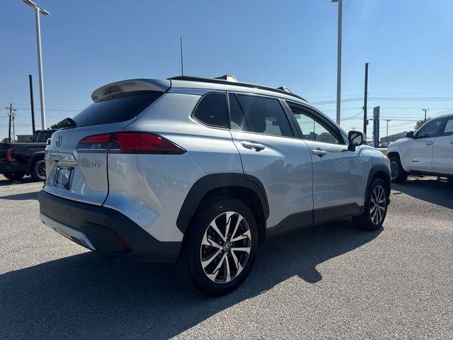 2022 Toyota Corolla Cross XLE 2WD (Natl)