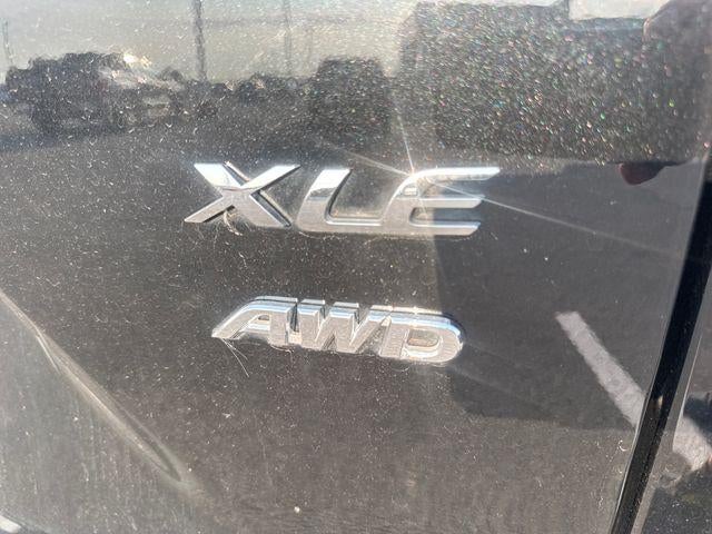 2023 Toyota Corolla Cross XLE 4WD (Natl)