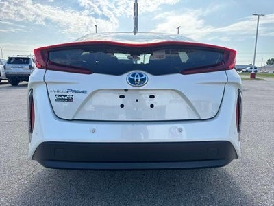 2017 Toyota Prius Prime Plus (Natl)