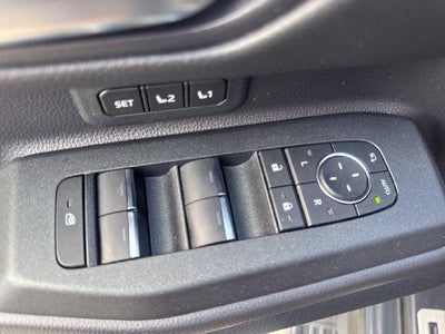 2025 Toyota Land Cruiser 4WD (GS)