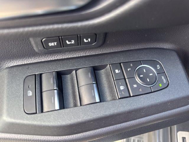 2025 Toyota Land Cruiser 4WD (GS)