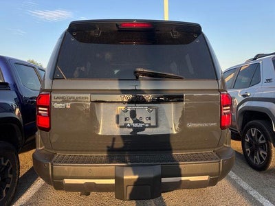 2025 Toyota Land Cruiser 4WD (GS)