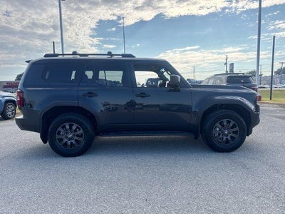 2025 Toyota Land Cruiser 4WD (GS)