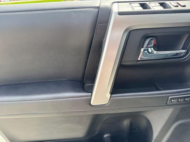 2022 Toyota 4Runner Limited 2WD (Natl)