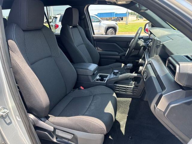 2025 Toyota 4Runner SR5 4WD (GS)