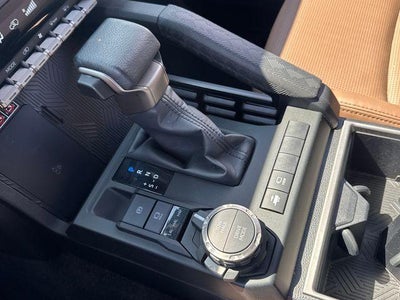 2025 Toyota 4Runner Hybrid Limited 4WD (Natl)