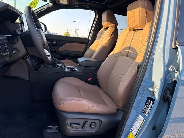 2026 Toyota 4Runner Hybrid Limited 4WD (Natl)