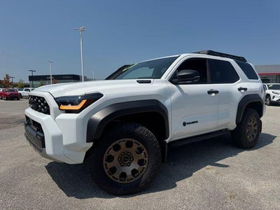 2025 Toyota 4Runner Hybrid Trailhunter 4WD (Natl)