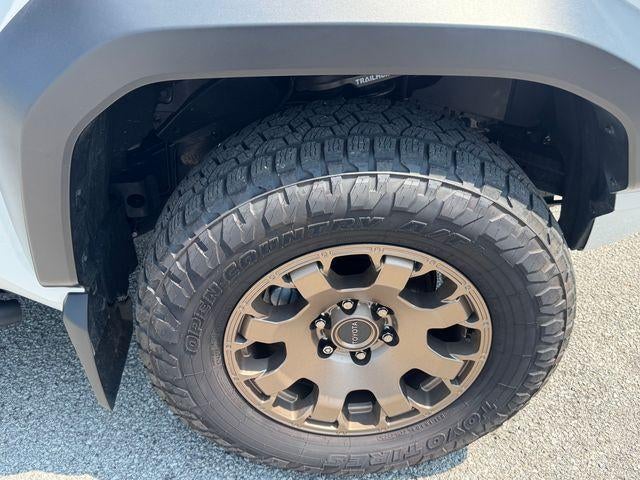 2025 Toyota 4Runner Hybrid Trailhunter 4WD (Natl)