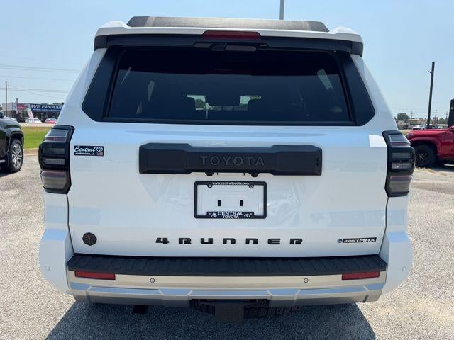 2025 Toyota 4Runner Hybrid Trailhunter 4WD (Natl)