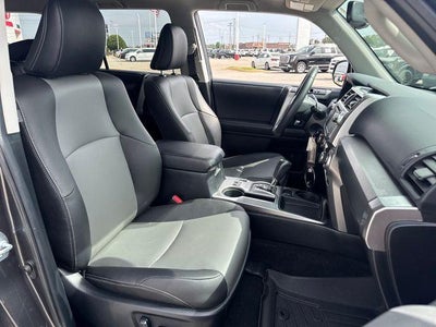 2019 Toyota 4Runner SR5 Premium 2WD (Natl)