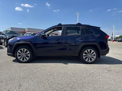 2023 Toyota RAV4 XLE Premium FWD (Natl)