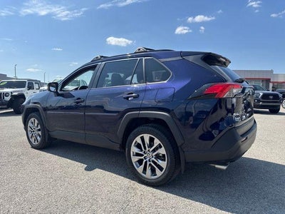 2023 Toyota RAV4 XLE Premium FWD (Natl)