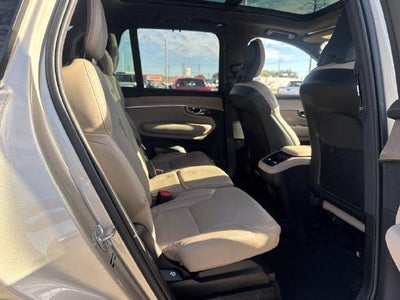 2025 Volvo XC90 2025.5 B6 AWD Ultra 7-Seater