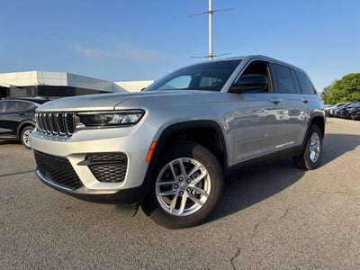 2024 Jeep Grand Cherokee Laredo X