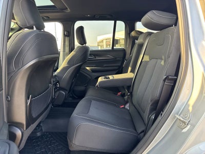 2024 Jeep Grand Cherokee Laredo X