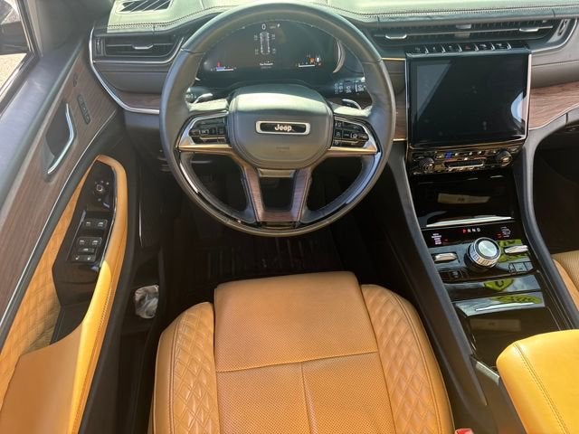 2023 Jeep Grand Cherokee Summit