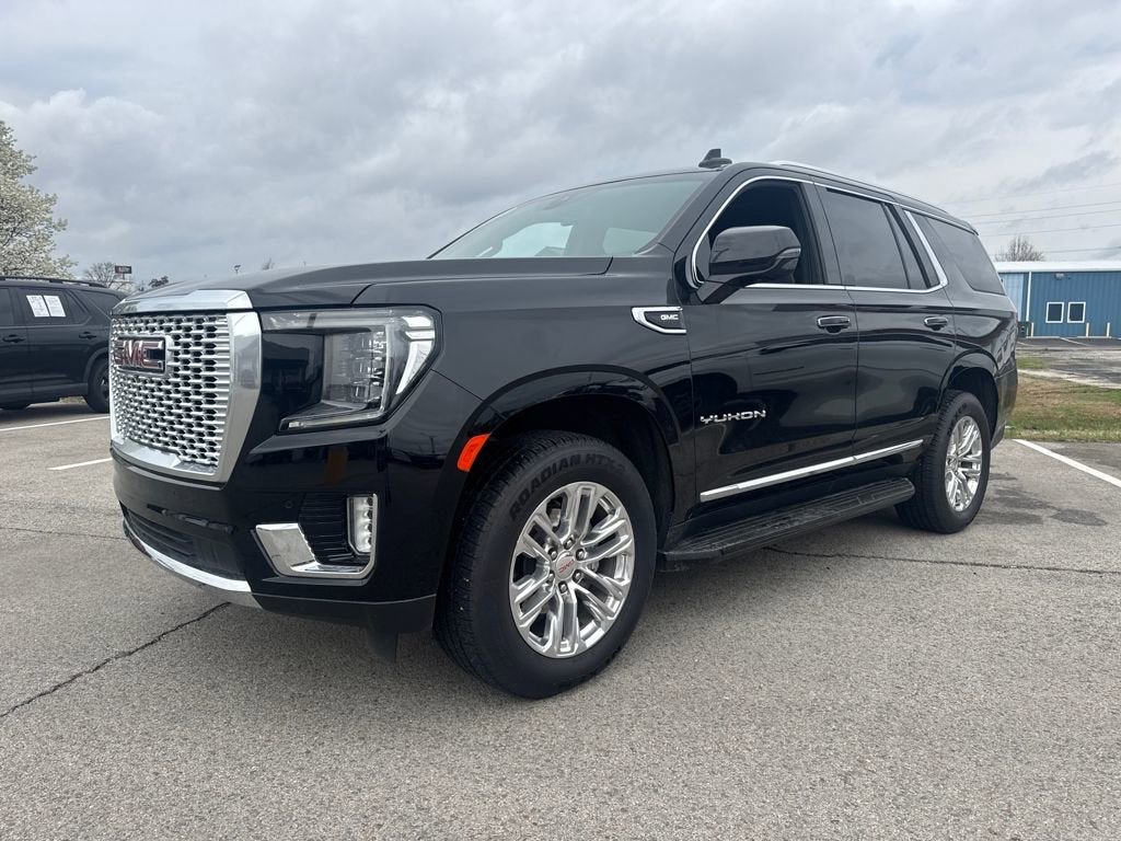 2022 GMC Yukon SLT