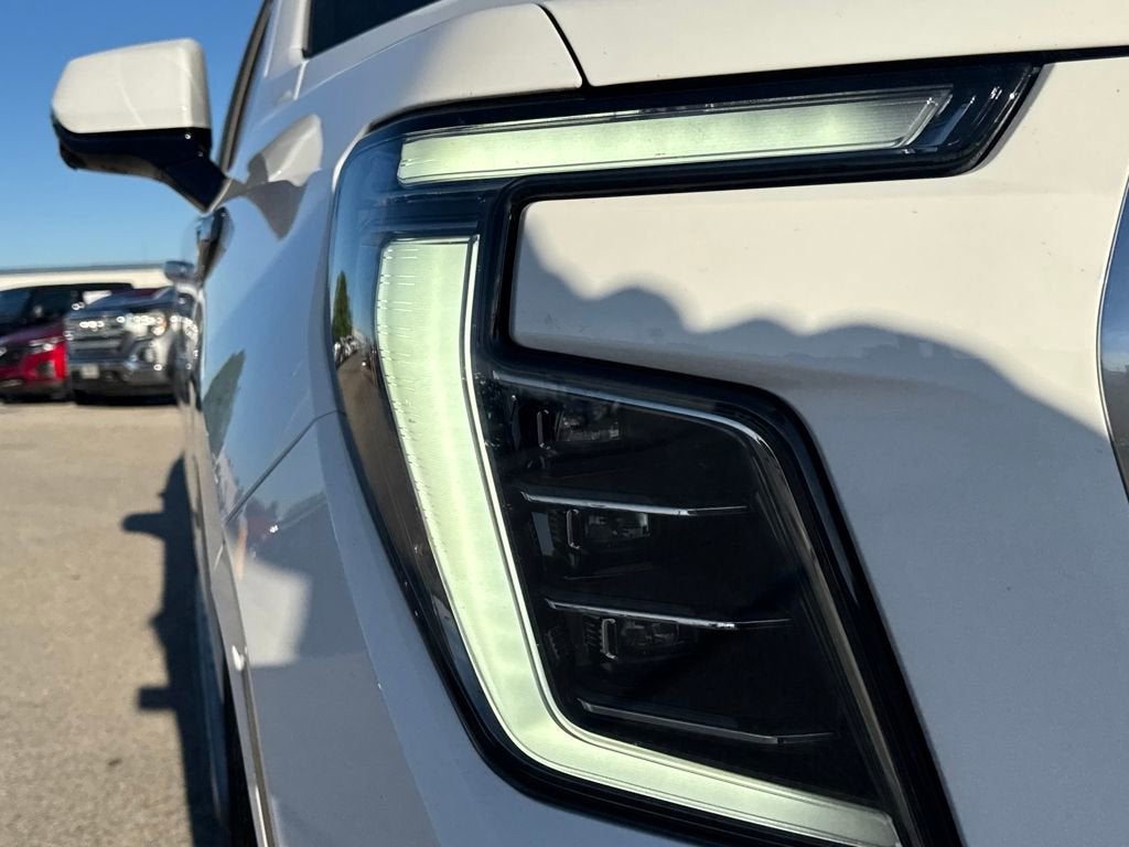 2025 GMC Yukon Elevation