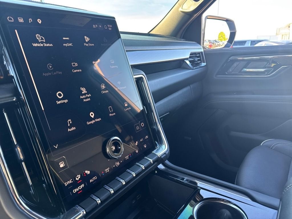 2025 GMC Yukon Elevation