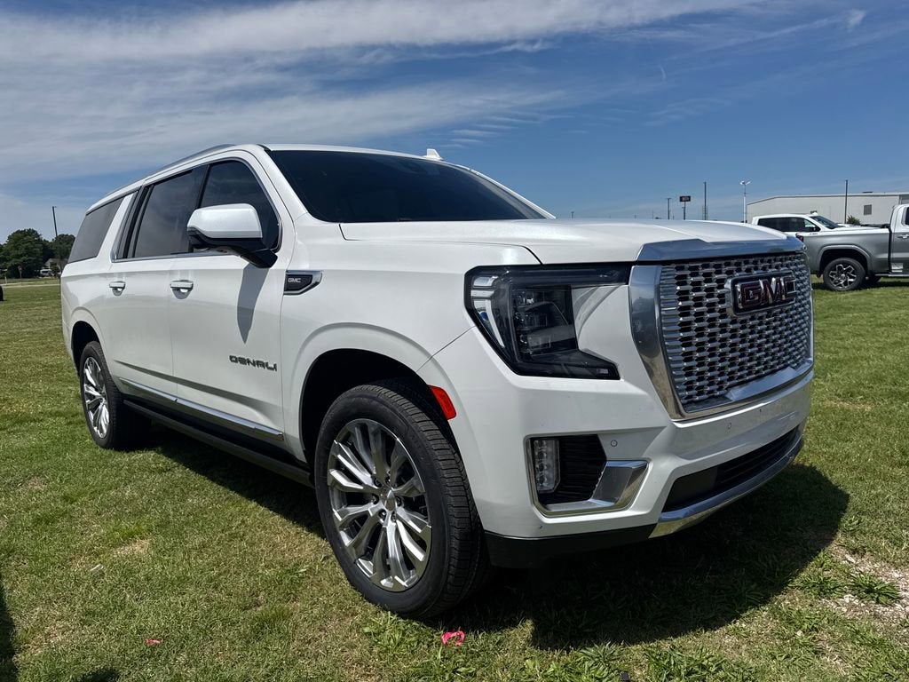 2022 GMC Yukon XL Denali